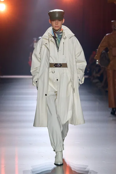 Look 41